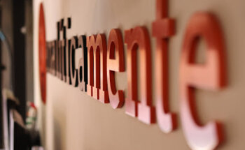 Analíticamente - Agencia de Marketing Digital